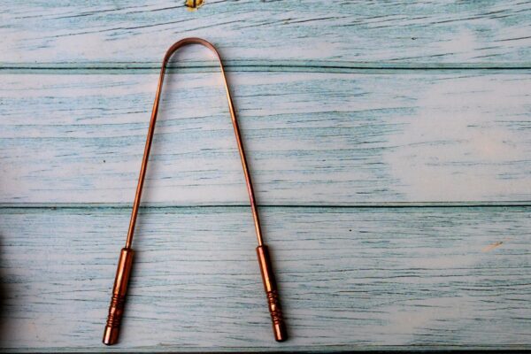 Copper Tongue Cleaner With Handle 30gms
